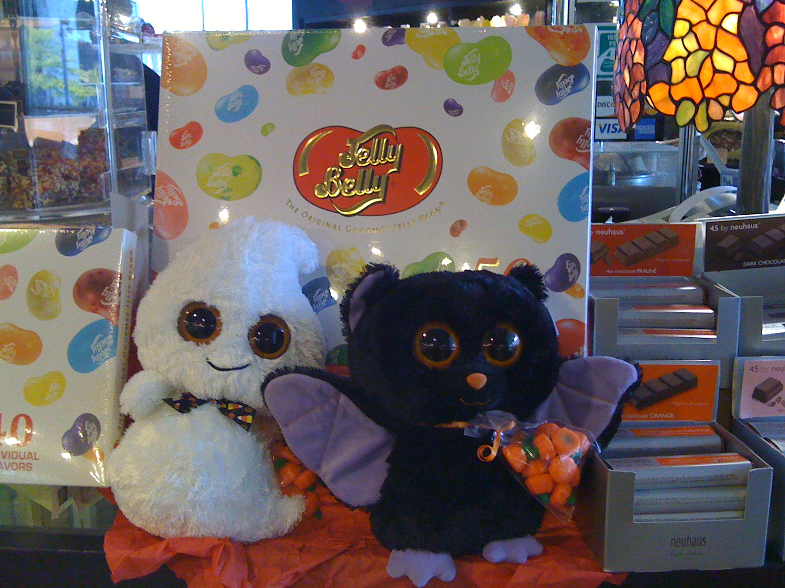 Accidentally Vegan Halloween Edition: Jelly Belly Candy Corn & Mellowcreme Pumpkins! Accidentally Vegan Halloween Edition: Jelly Belly Candy Corn & Mellowcreme Pumpkins!
