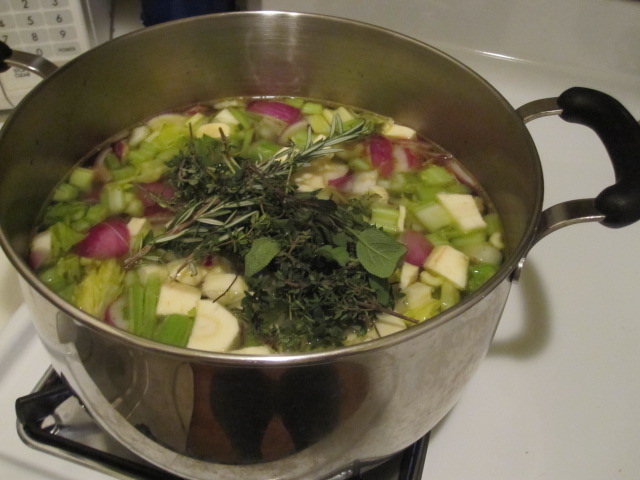 homemade vegetable stock learn to make your own stock