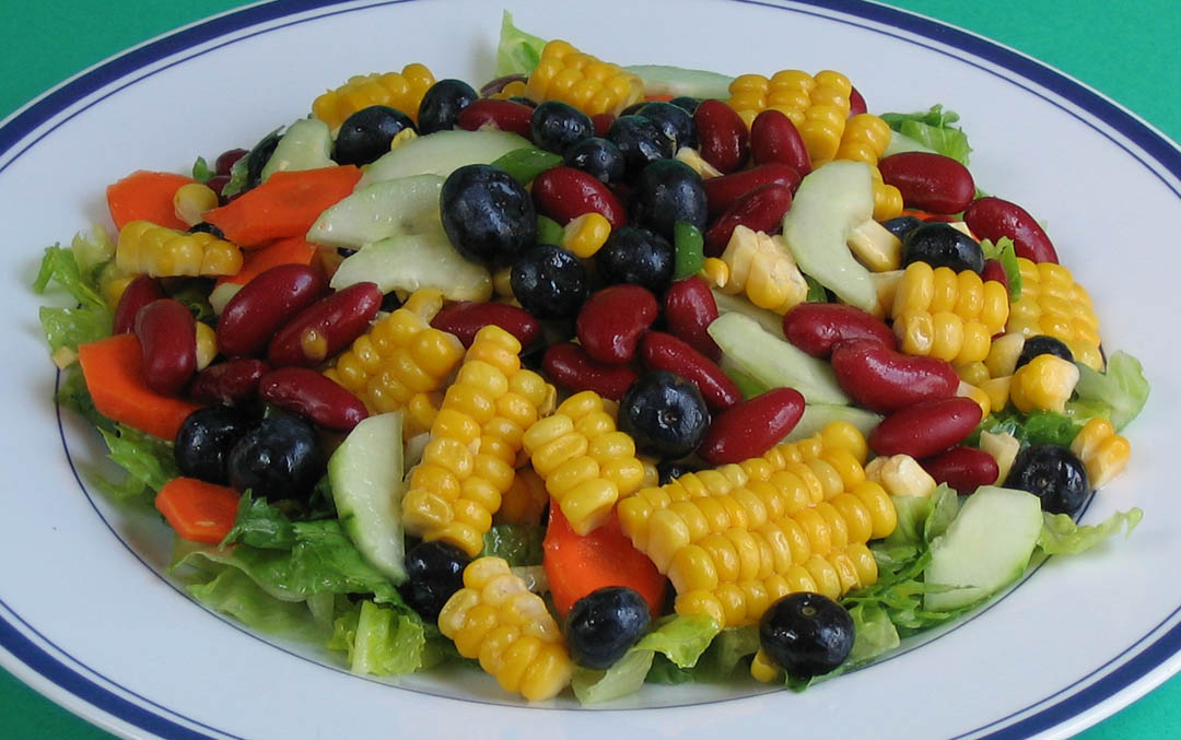 Corn, Red Bean & Blueberry Salad with Mango Dressing